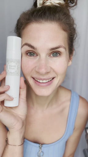 True Melissa Balm Relaxing Face+Eye Cleanser